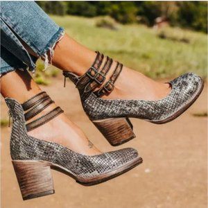 Freebird Randi leather shoes new - never worn size 9